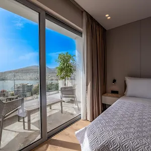 Teuta Hotel
